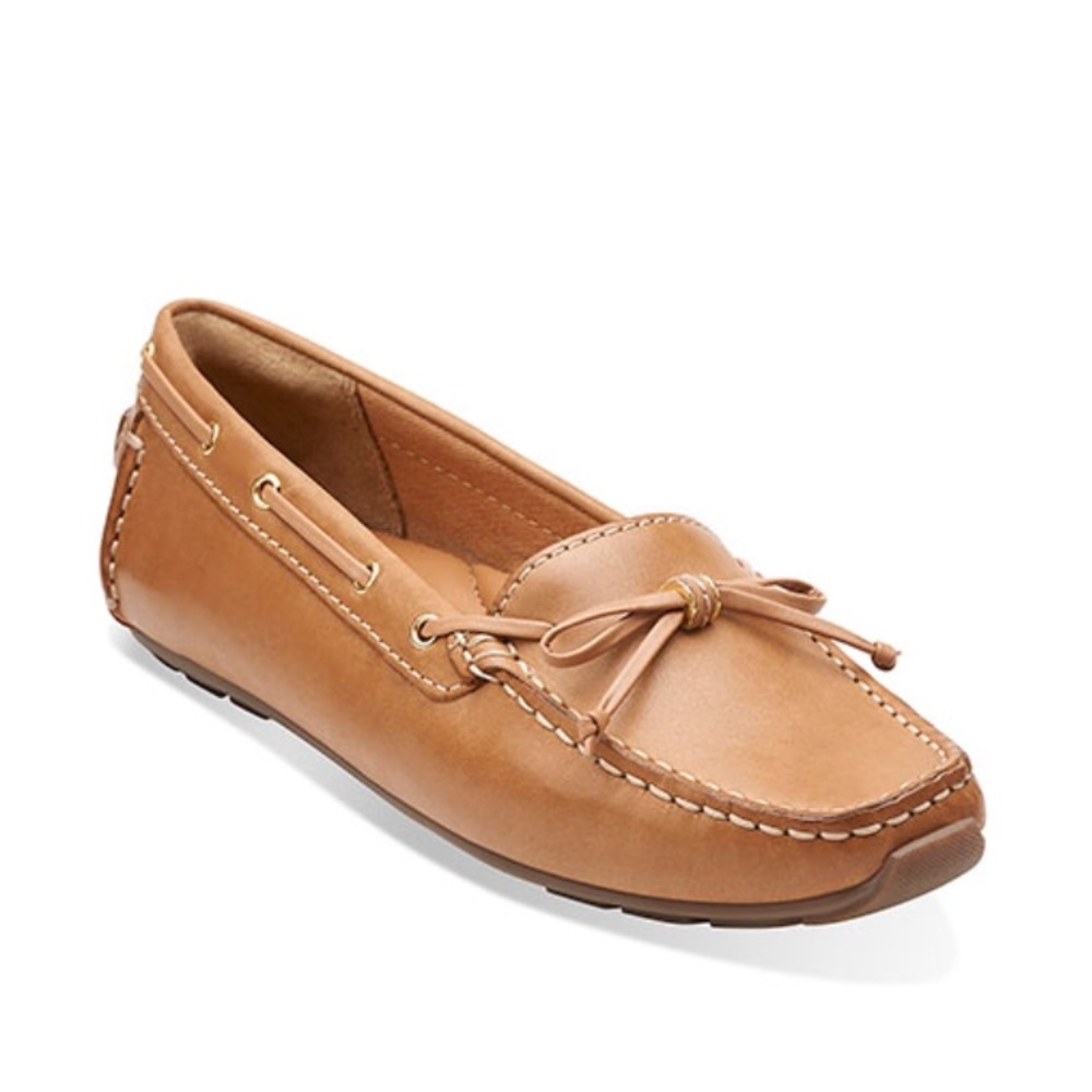 Clarks Artisan Dunbar Groove Loafer (Size 11)